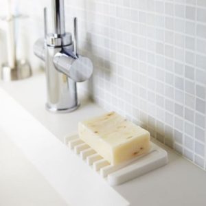 groene-schoonmaakwinkel-duurzaam-yamazaki-silicone-soap-tray-zeepbakje-wit-afm-sfeer-2