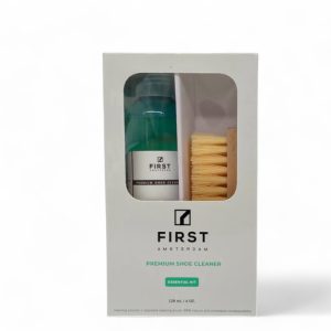 groene-schoonmaakwinkel-duurzaam-schoenenreiniger-sneakerreiniger-FirstAmsterdam-premium-shoe-cleaner-essential-kit