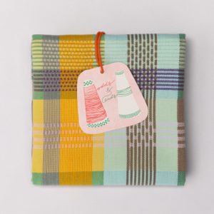 groene-schoonmaakwinkel-duurzaam-schoonmaken-keukentextiel-foekjefleur-#53B1-wildweave-theedoek-0-Photoroom