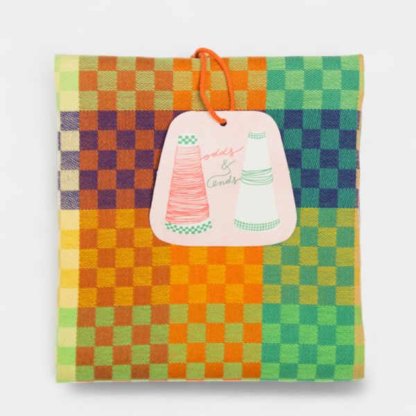 groene-schoonmaakwinkel-duurzaam-schoonmaken-keukentextiel-foekjefleur-#57B-checkeredcheck-theedoek_0-Photoroom
