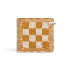 groene-schoonmaakwinkel-duurzaam-schoonmaken-keukentextiel-knitfactory-pannenlap-block-ecru-oker-1