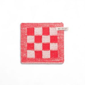 groene-schoonmaakwinkel-duurzaam-schoonmaken-keukentextiel-knitfactory-pannenlap-block-ecru-rood-1