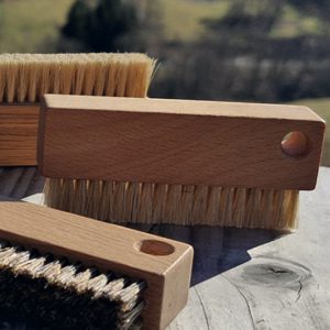 groene-schoonmaakwinkel-duurzaam-schoonmaken-borstels-waldkraft-nagelborstel-smal-gat-haar-wildzwijn-licht-beuken