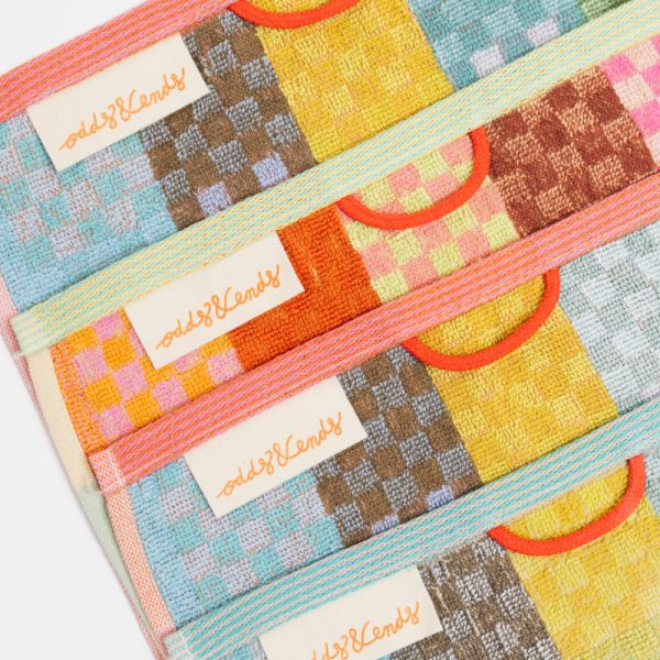 de-groene-schoonmaakwinkel-duurzaam-schoonmaken-keukentextiel-foekje-fleur-odds-en-ends-78-checkered-check-multi-doek-3
