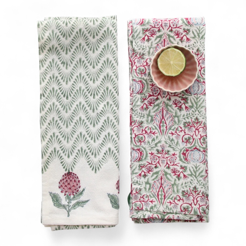 de-groene-schoonmaakwinkel-duurzaam-schoonmaken-keukentextiel-rozablue-Theedoekset_Waves_green.jpg-Photoroom